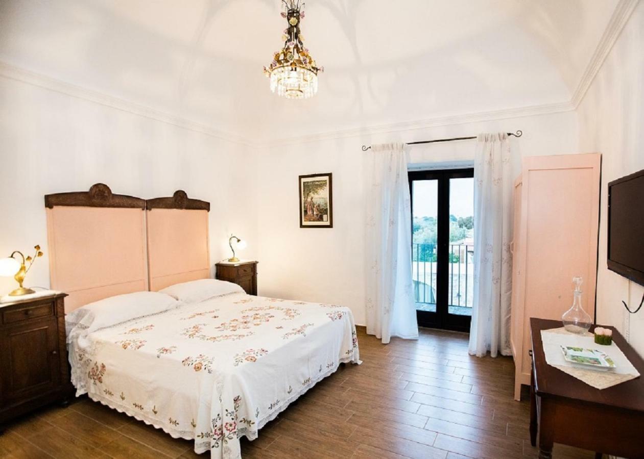 Agriturismo Villa Flavia Casa Serrafiori Exterior foto